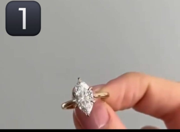 Messenger_creation_0C07D73A-1FA7-4201-83AA-FBA681632E34